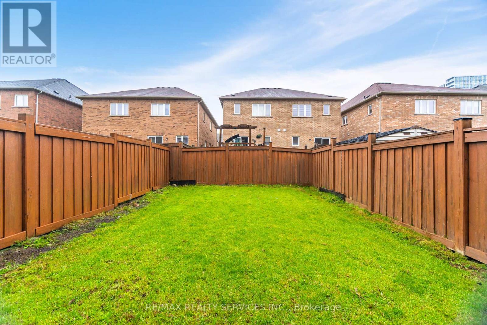 90 Crumlin Crescent, Brampton, Ontario  L6X 0Y4 - Photo 37 - W12164686