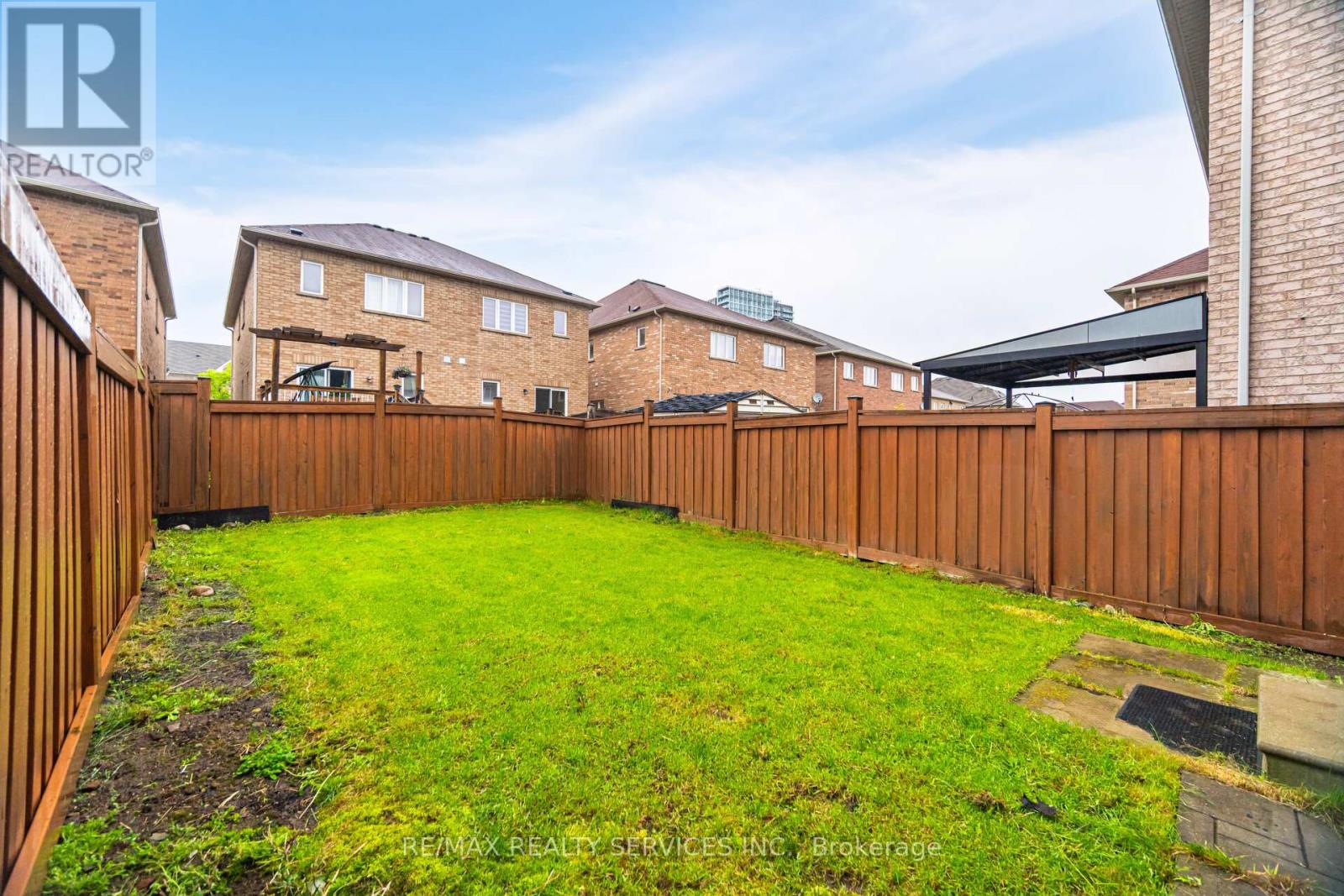 90 Crumlin Crescent, Brampton, Ontario  L6X 0Y4 - Photo 38 - W12164686