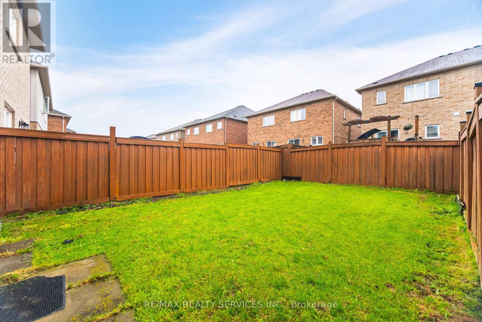 90 Crumlin Crescent, Brampton, Ontario  L6X 0Y4 - Photo 39 - W12164686