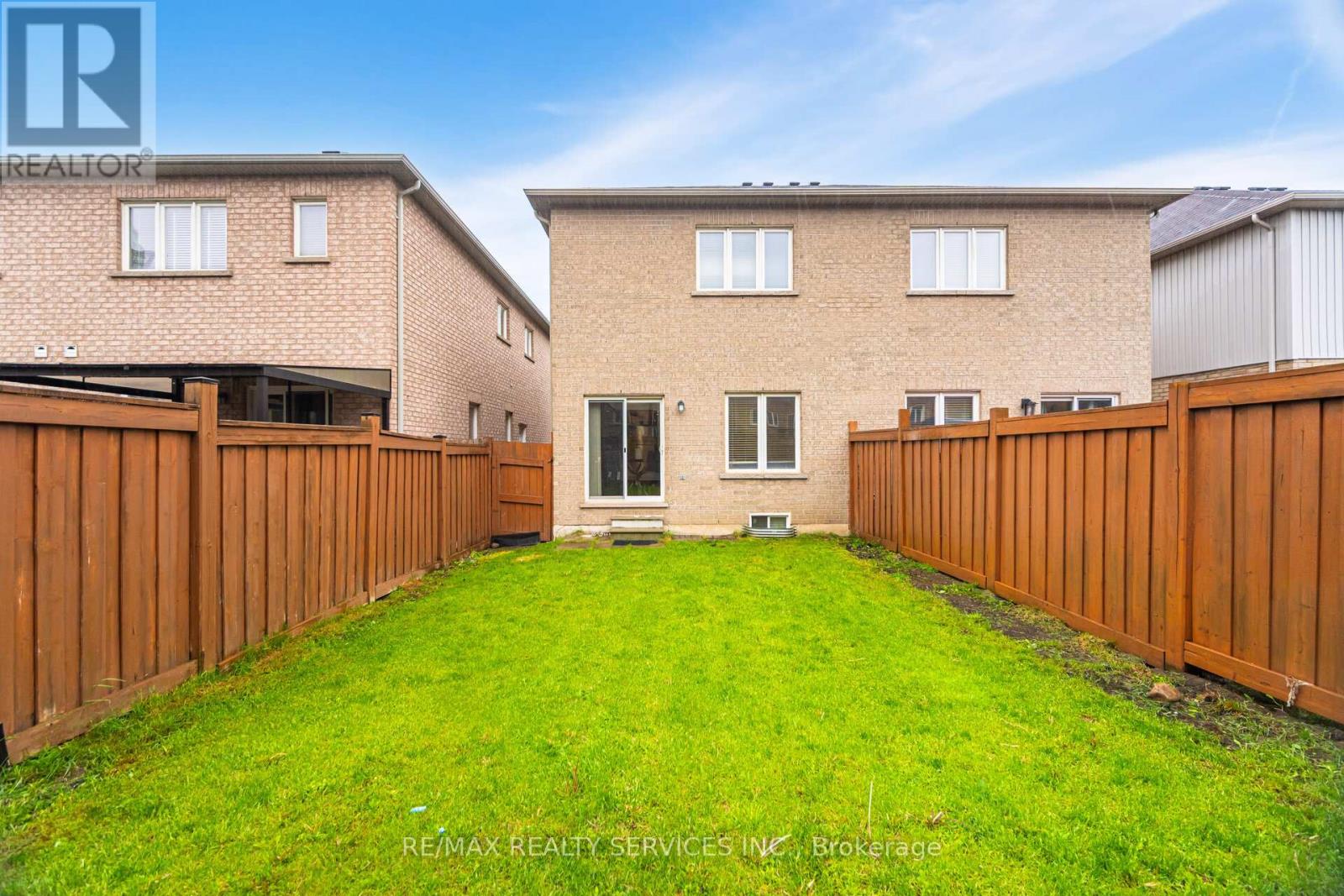 90 Crumlin Crescent, Brampton, Ontario  L6X 0Y4 - Photo 40 - W12164686