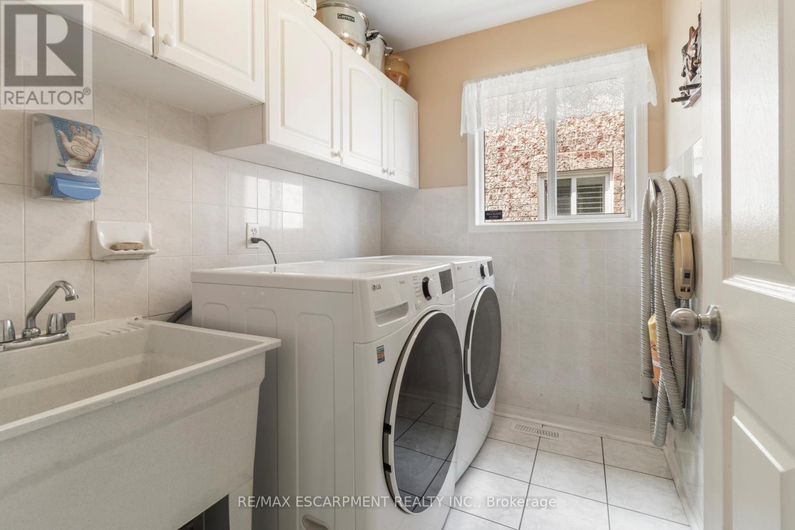 5414 Kinglet Avenue, Mississauga, Ontario  L5V 2C8 - Photo 39 - W12164767