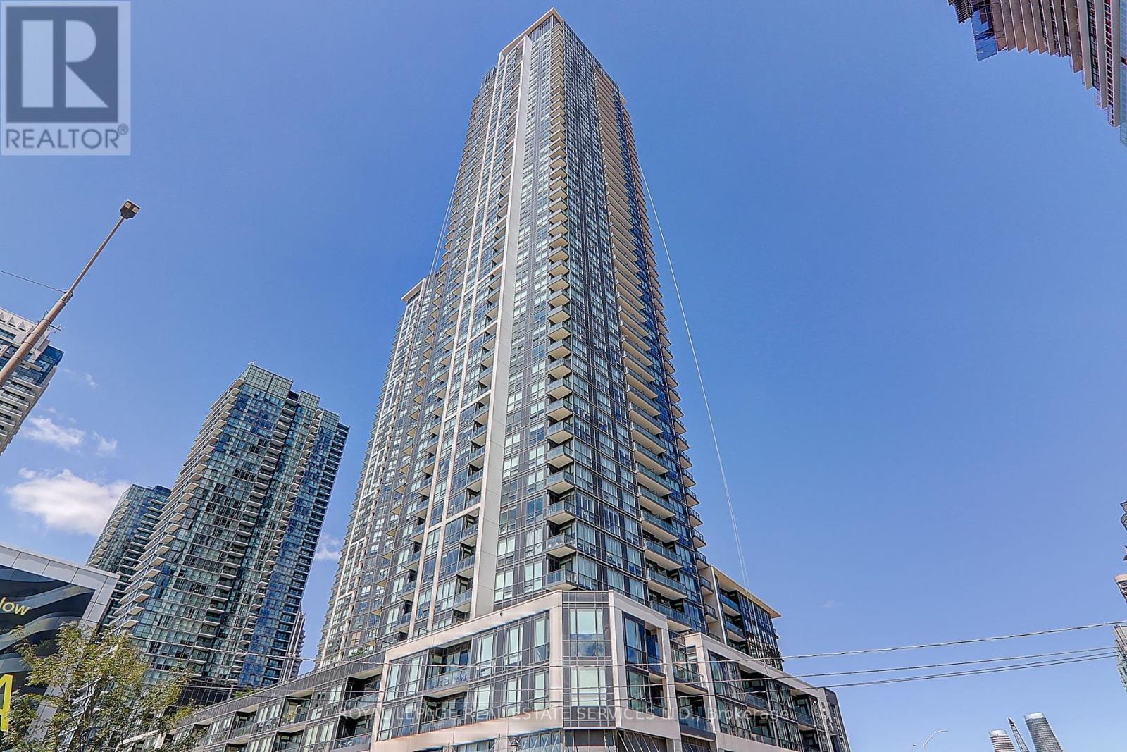 4510 - 4011 Brickstone Mews, Mississauga, Ontario  L5B 0J7 - Photo 1 - W12164774