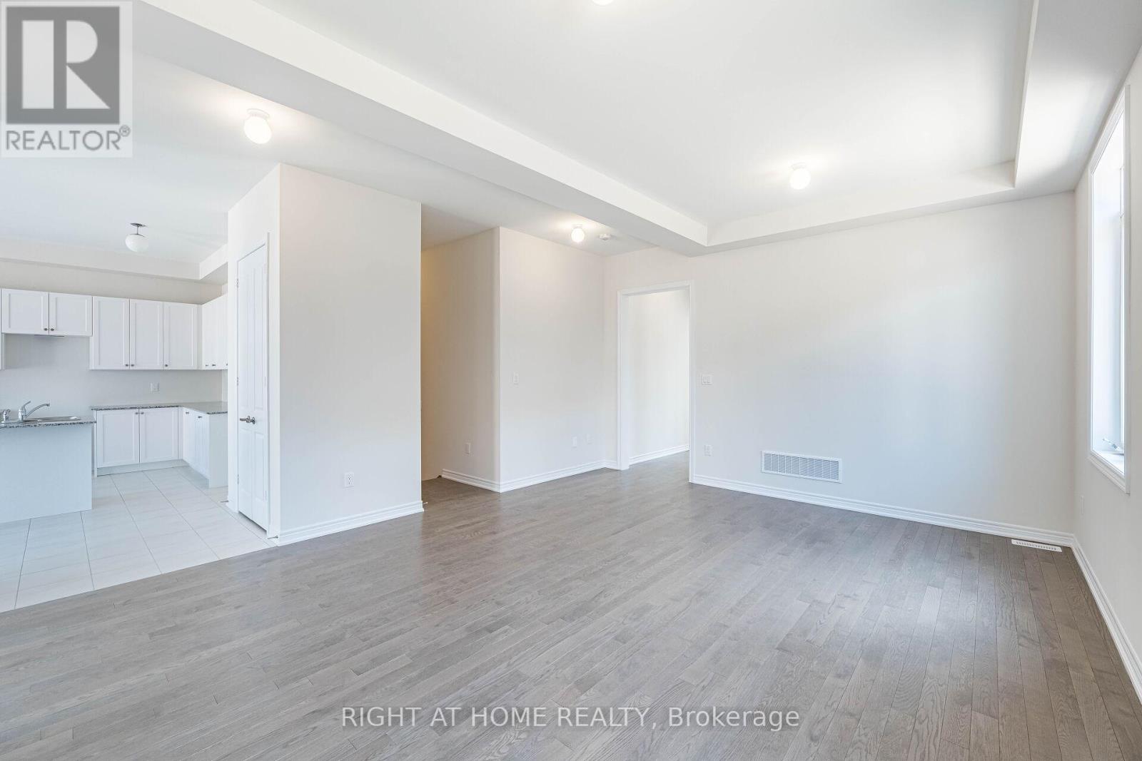 863 Plum Place, Milton, Ontario  L9T 7E7 - Photo 10 - W12164781