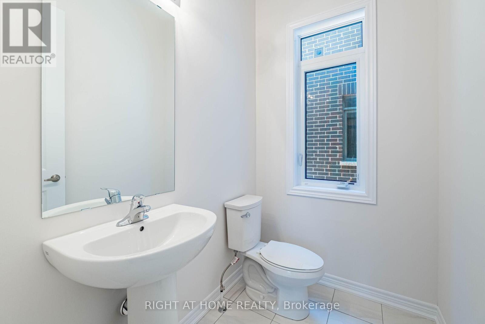 863 Plum Place, Milton, Ontario  L9T 7E7 - Photo 11 - W12164781