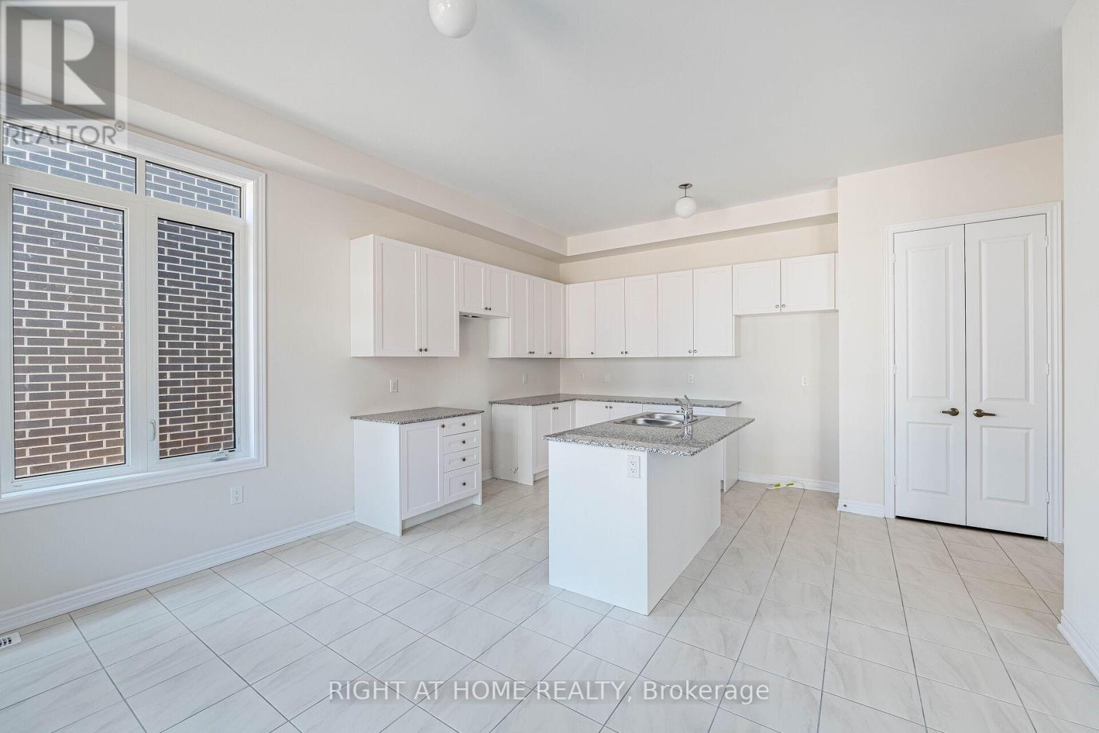 863 Plum Place, Milton, Ontario  L9T 7E7 - Photo 15 - W12164781