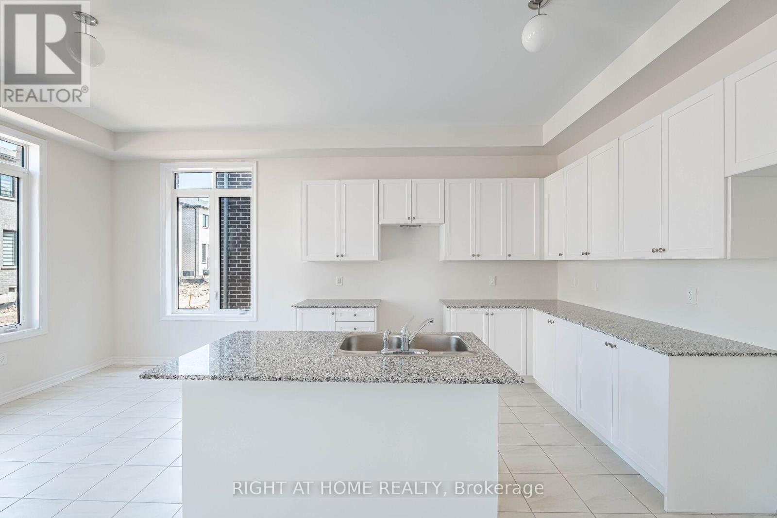 863 Plum Place, Milton, Ontario  L9T 7E7 - Photo 17 - W12164781