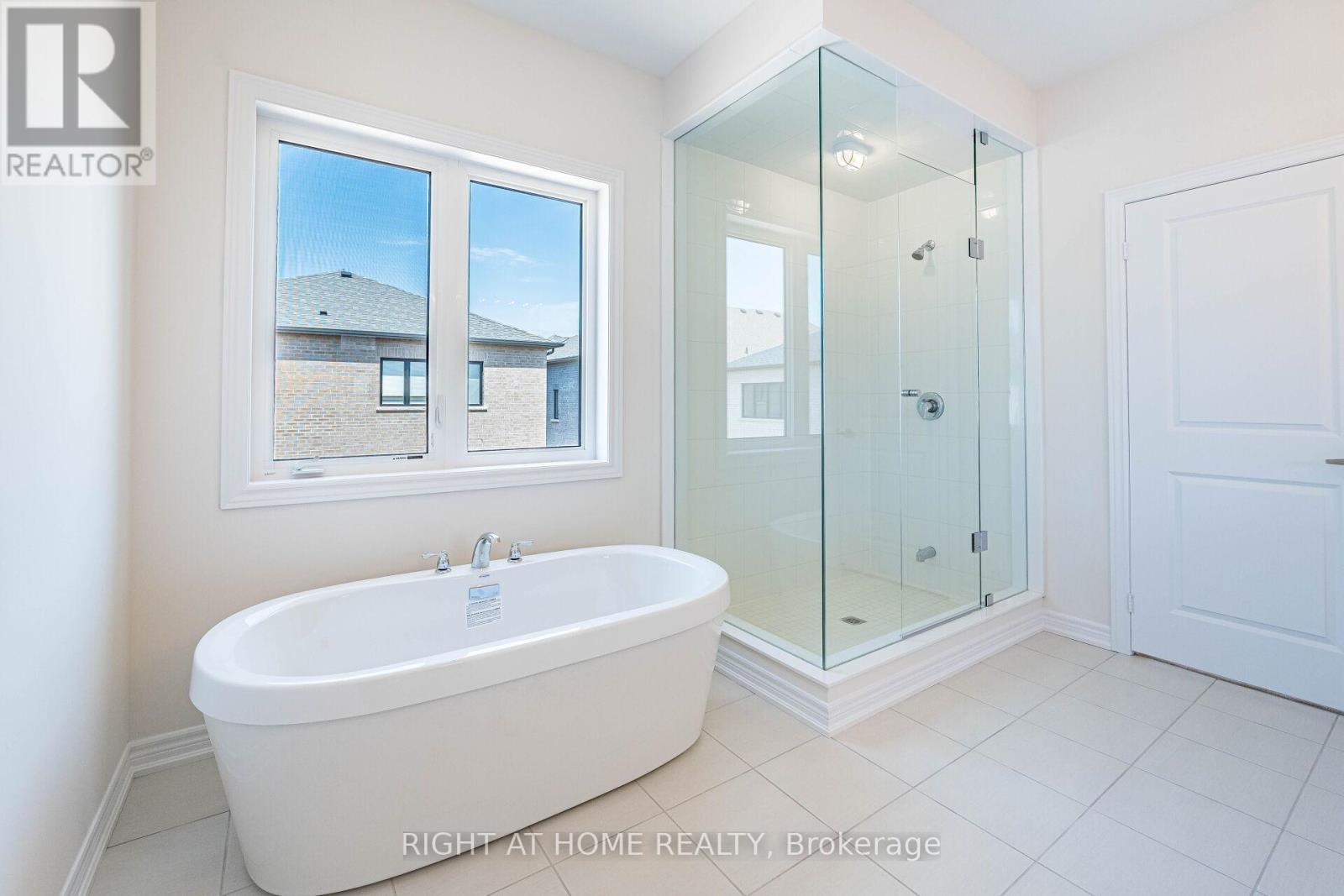 863 Plum Place, Milton, Ontario  L9T 7E7 - Photo 25 - W12164781