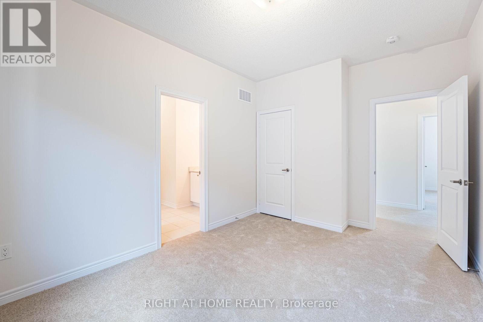863 Plum Place, Milton, Ontario  L9T 7E7 - Photo 32 - W12164781