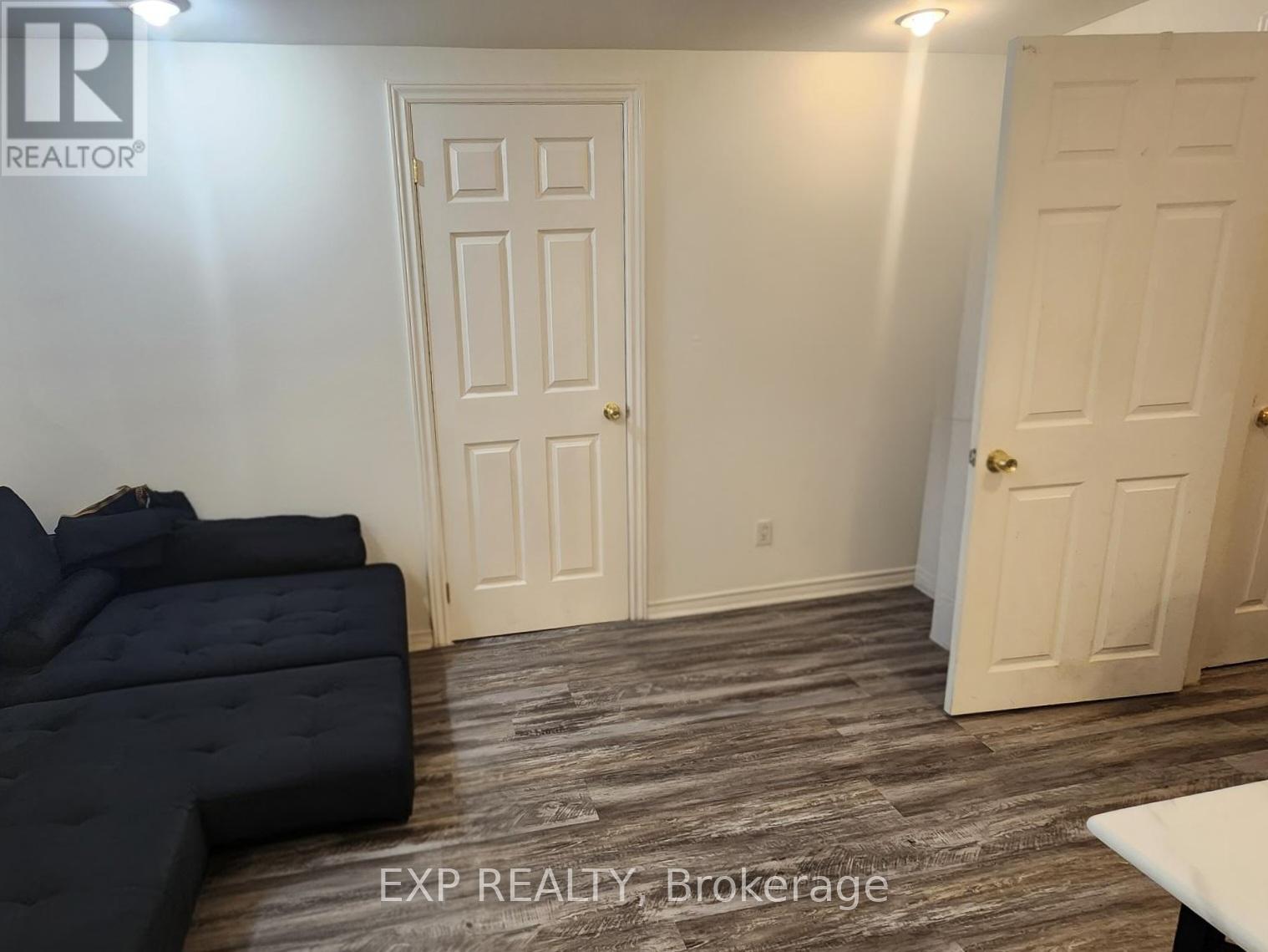 4302 Mayflower Drive, Mississauga, Ontario  L5R 1T7 - Photo 21 - W12164819