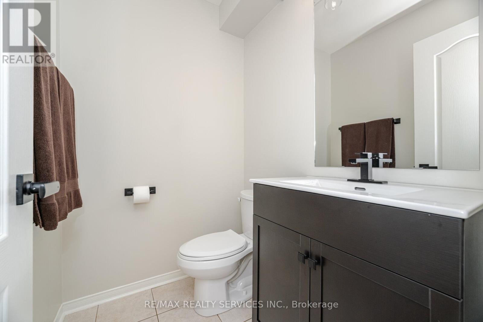 363 Edenbrook Hill Drive, Brampton, Ontario  L7A 2N4 - Photo 23 - W12164849