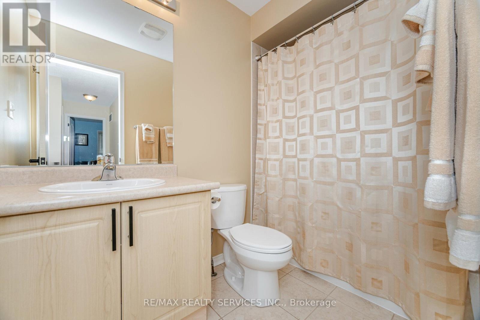 363 Edenbrook Hill Drive, Brampton, Ontario  L7A 2N4 - Photo 38 - W12164849