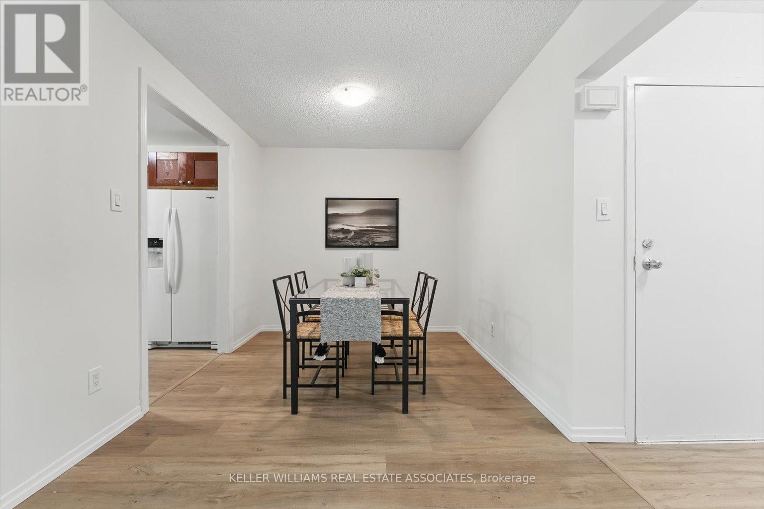 43 - 2701 Aquitaine Avenue, Mississauga (Meadowvale), Ontario  L5N 2H7 - Photo 8 - W12164868