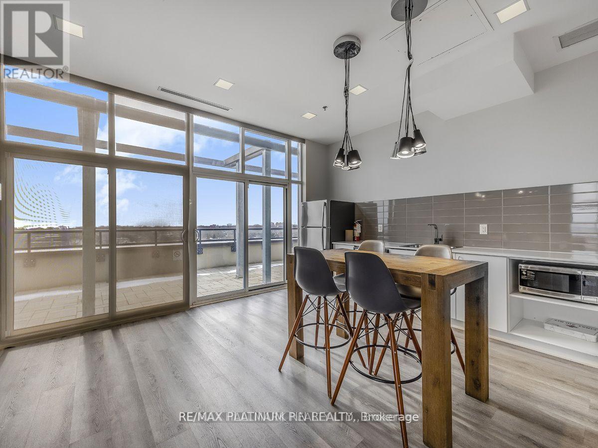 812 - 11 Superior Avenue, Toronto, Ontario  M8V 0A7 - Photo 16 - W12164901