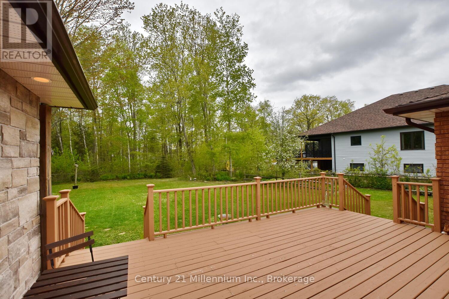 48 Indianola Crescent, Wasaga Beach, Ontario  L9Z 2W3 - Photo 47 - S12165024