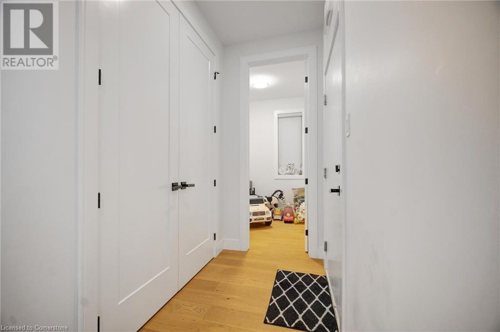 Photo 11 of 39 for 3314 David Milne Way