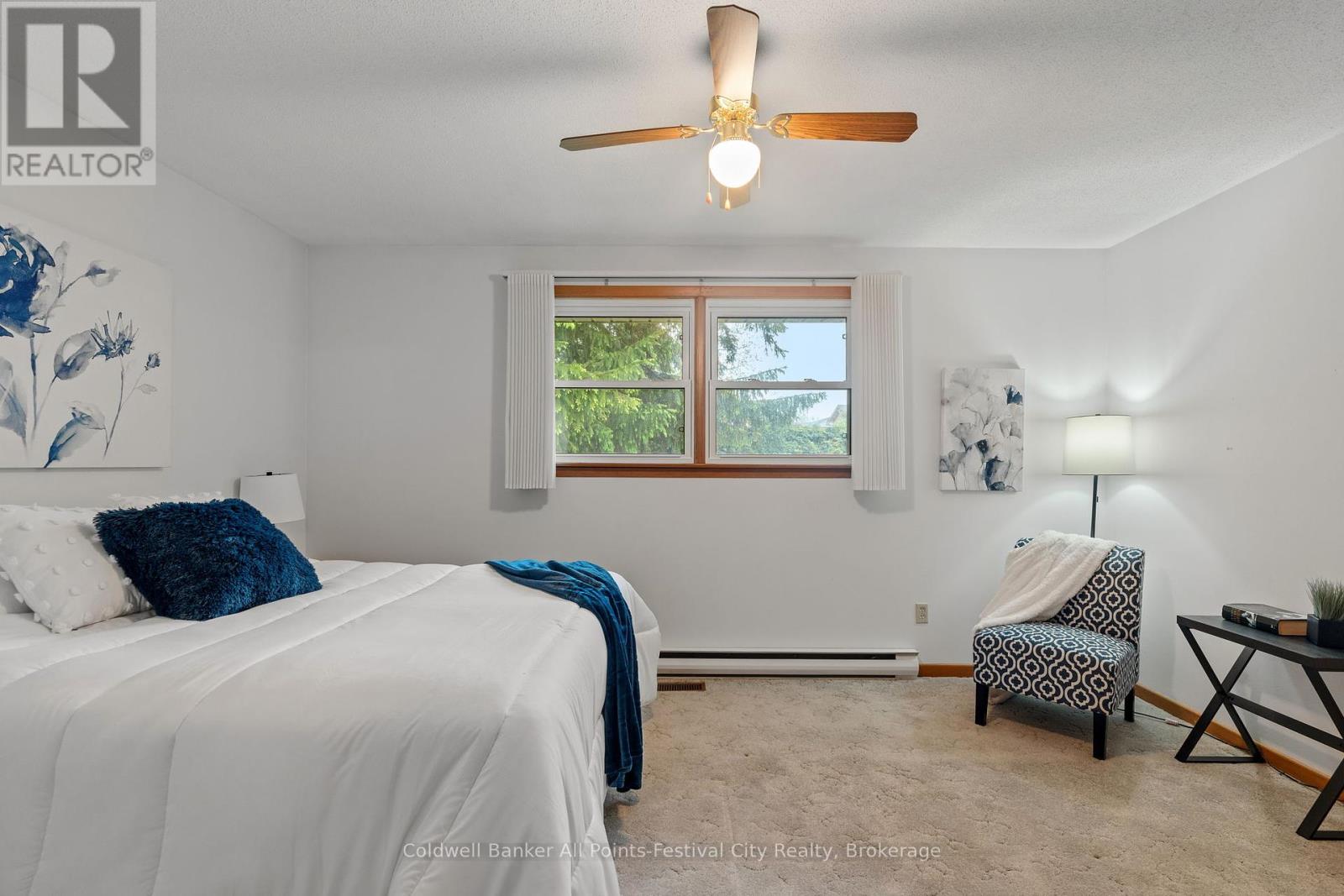4 Suncoast Drive W, Goderich (Goderich Town), Ontario  N7A 1X1 - Photo 19 - X12165011