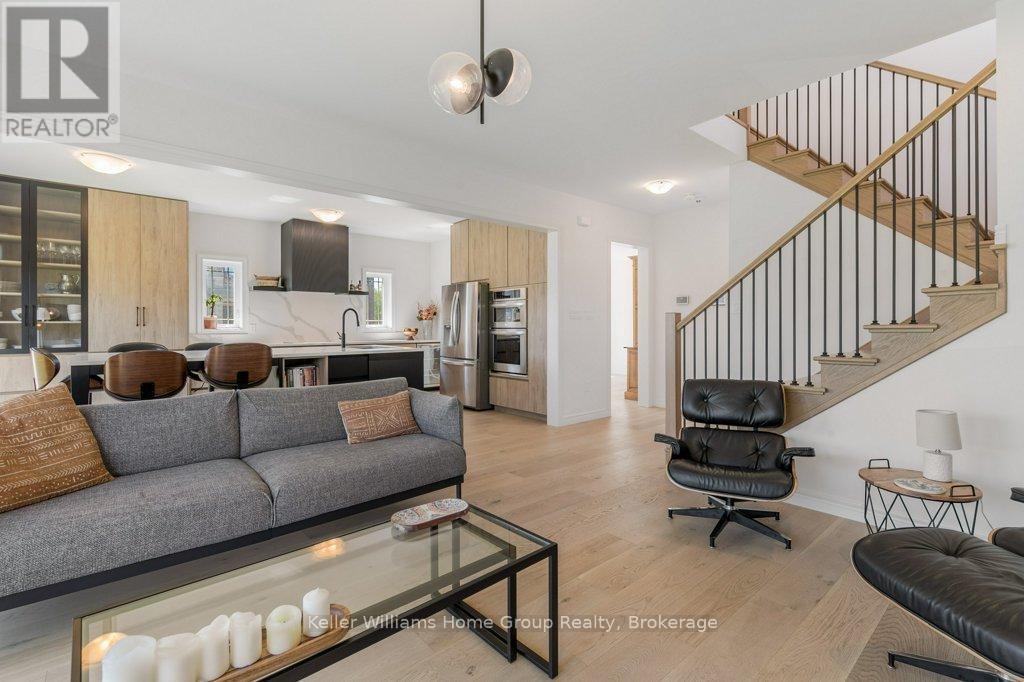 48 Macalister Boulevard, Guelph (Kortright East), Ontario  N1G 0G6 - Photo 16 - X12165070