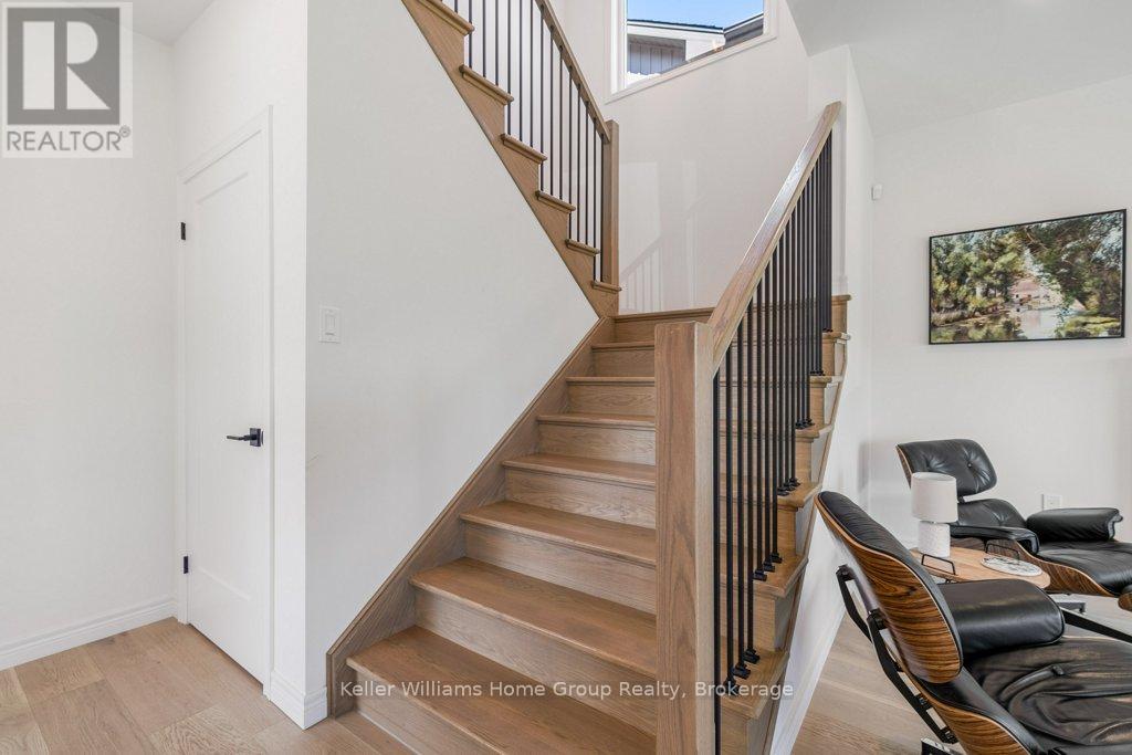 48 Macalister Boulevard, Guelph (Kortright East), Ontario  N1G 0G6 - Photo 18 - X12165070