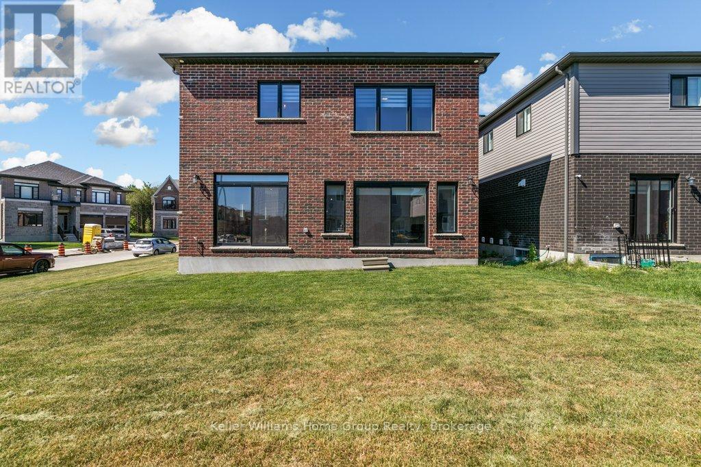 48 Macalister Boulevard, Guelph (Kortright East), Ontario  N1G 0G6 - Photo 35 - X12165070