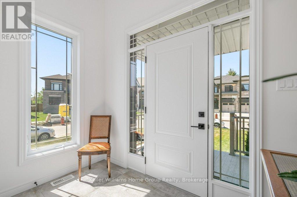 48 Macalister Boulevard, Guelph (Kortright East), Ontario  N1G 0G6 - Photo 6 - X12165070