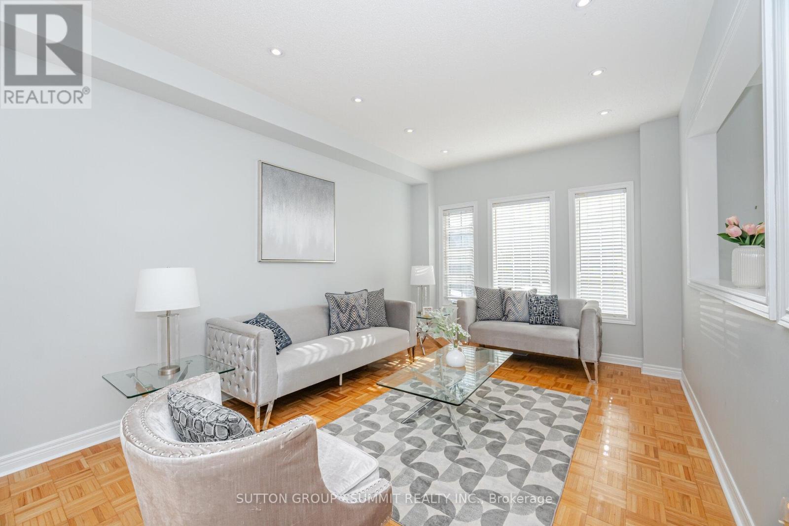 75 Huntingfield Street, Vaughan, Ontario  L4K 5J1 - Photo 10 - N12163955