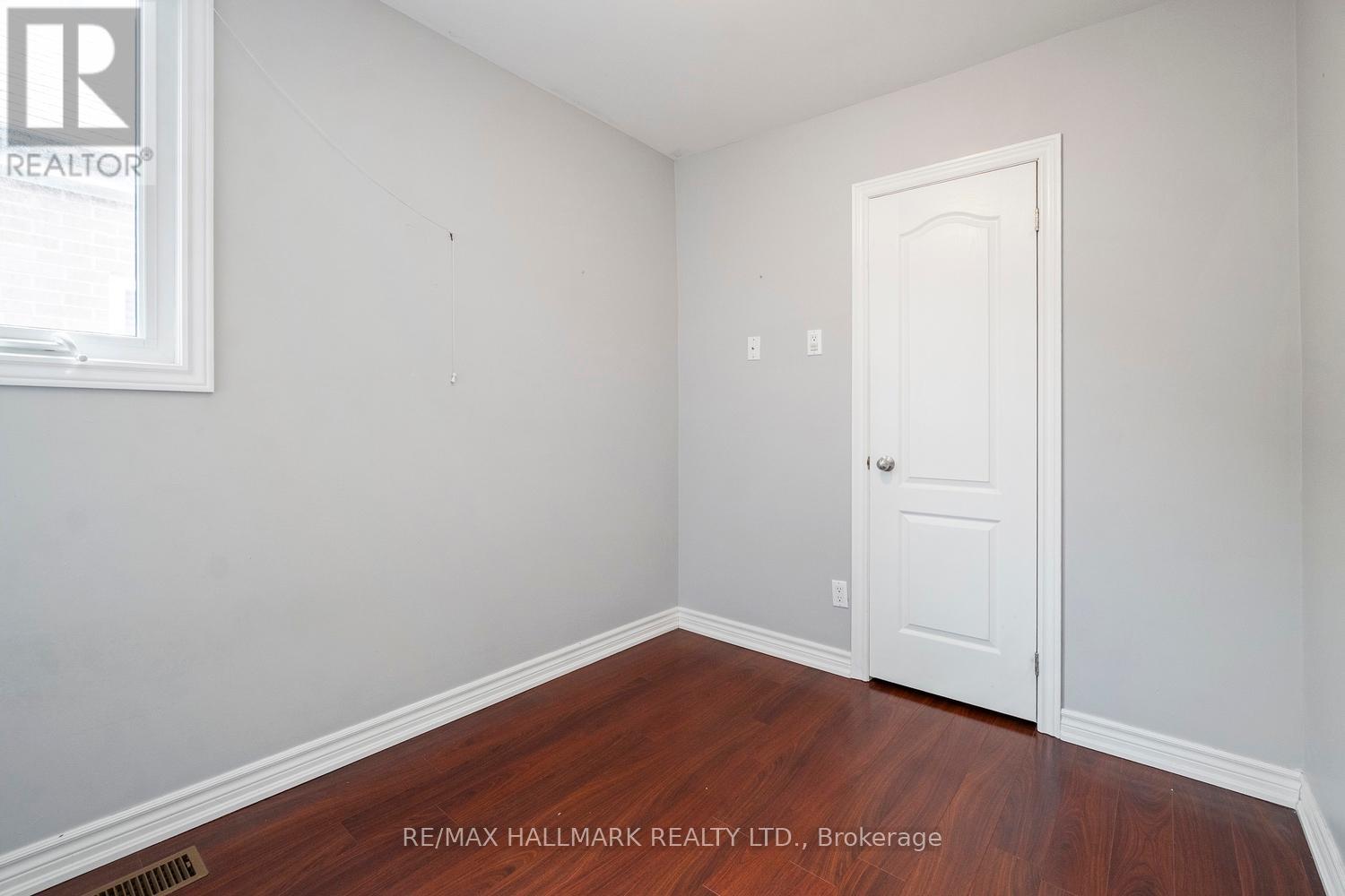 72 Gray Avenue, Toronto (Rockcliffe-Smythe), Ontario  M6N 4S8 - Photo 14 - W12160910