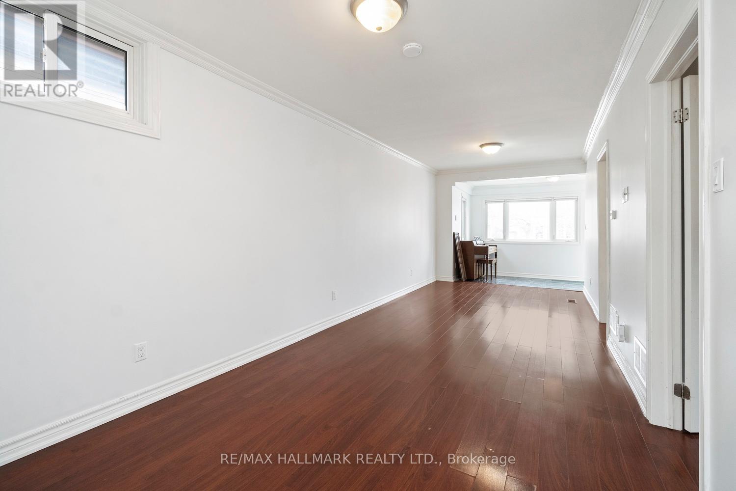 72 Gray Avenue, Toronto (Rockcliffe-Smythe), Ontario  M6N 4S8 - Photo 12 - W12160910