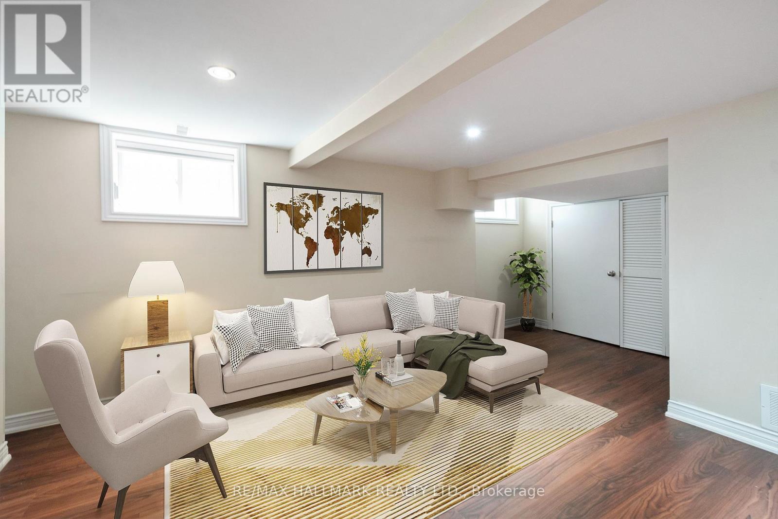 72 Gray Avenue, Toronto (Rockcliffe-Smythe), Ontario  M6N 4S8 - Photo 5 - W12160910