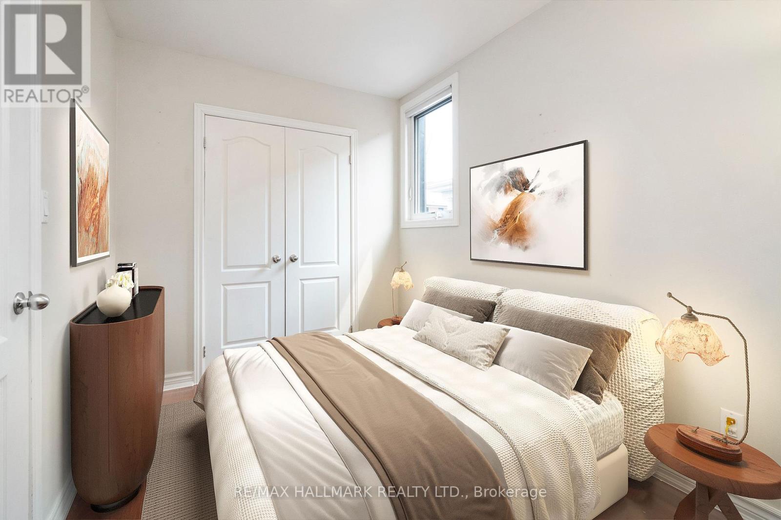 72 Gray Avenue, Toronto (Rockcliffe-Smythe), Ontario  M6N 4S8 - Photo 4 - W12160910