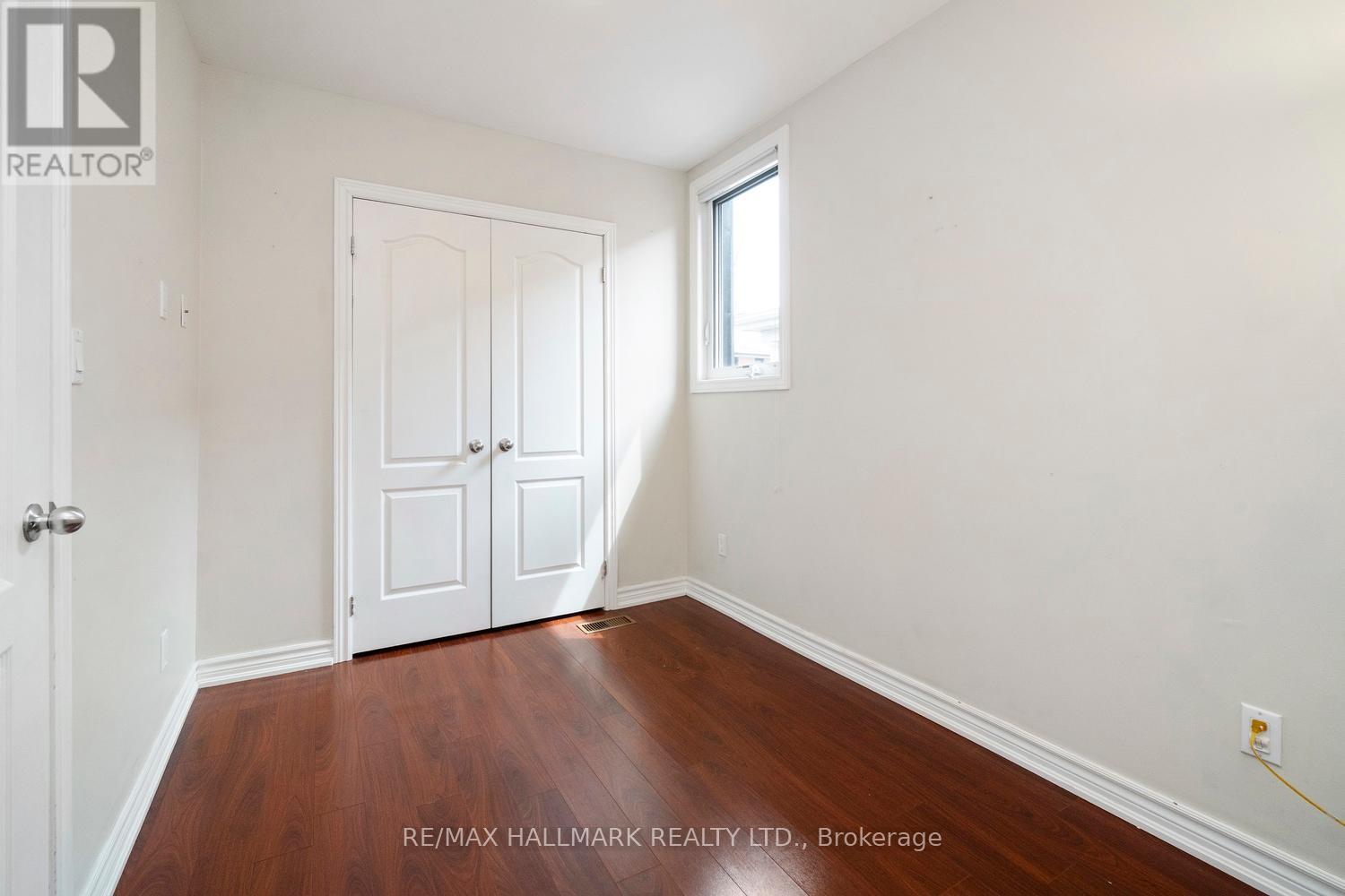 72 Gray Avenue, Toronto (Rockcliffe-Smythe), Ontario  M6N 4S8 - Photo 13 - W12160910