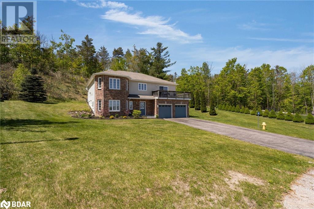 8 Ash Court Court, Oro-Medonte, Ontario  L0K 1E0 - Photo 2 - 40728174