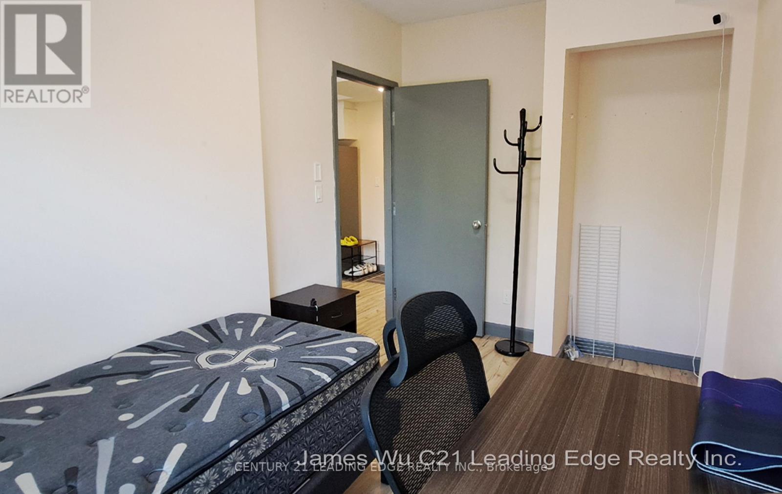 138 - 258 A Sunview Street, Waterloo, Ontario  N2L 0H6 - Photo 7 - X12164729