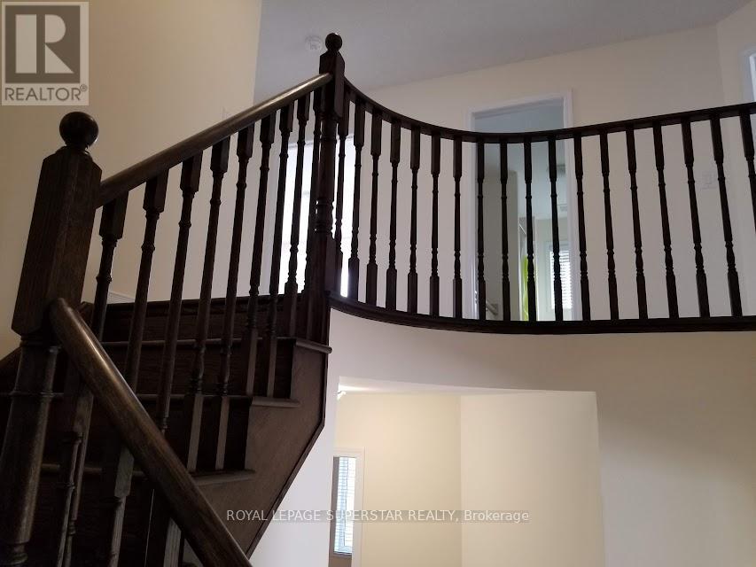 23 Cloy Drive, Thorold, Ontario  L3B 0G5 - Photo 12 - X12164745