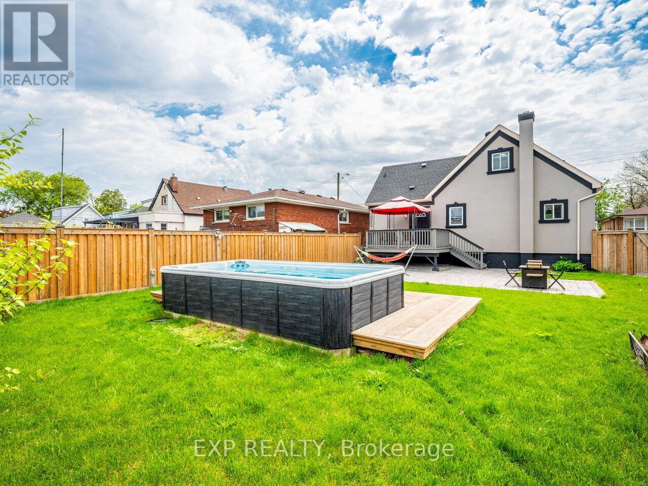 95 Edinburgh Avenue, Hamilton, Ontario  L8H 2C6 - Photo 37 - X12164768