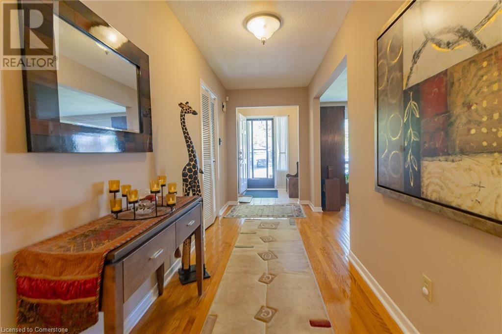 20 Manorcrest Street, Brampton, Ontario  L6S 2X1 - Photo 8 - 40731135