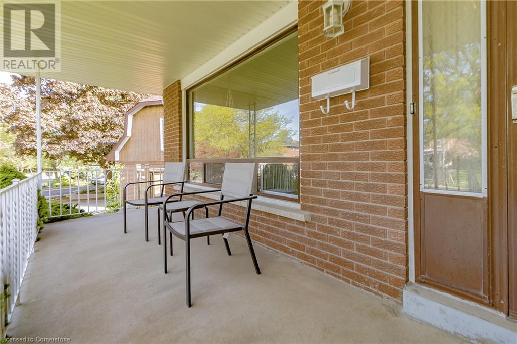 20 Manorcrest Street, Brampton, Ontario  L6S 2X1 - Photo 4 - 40731135