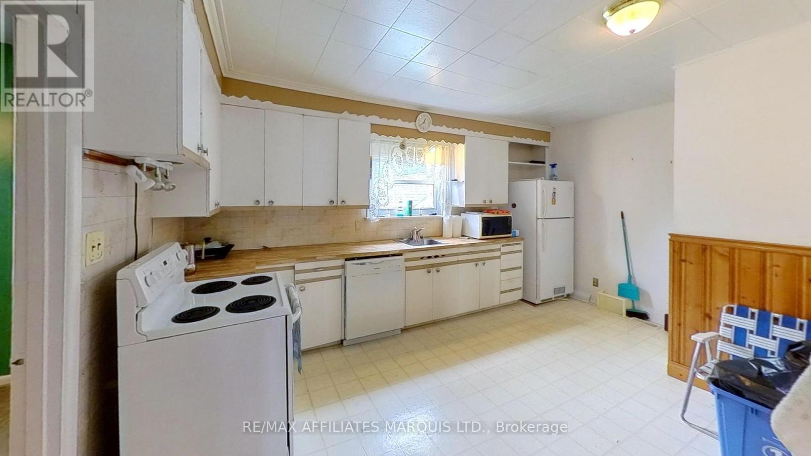 823 Amelia Street, Cornwall, Ontario  K6H 3R5 - Photo 10 - X12164917