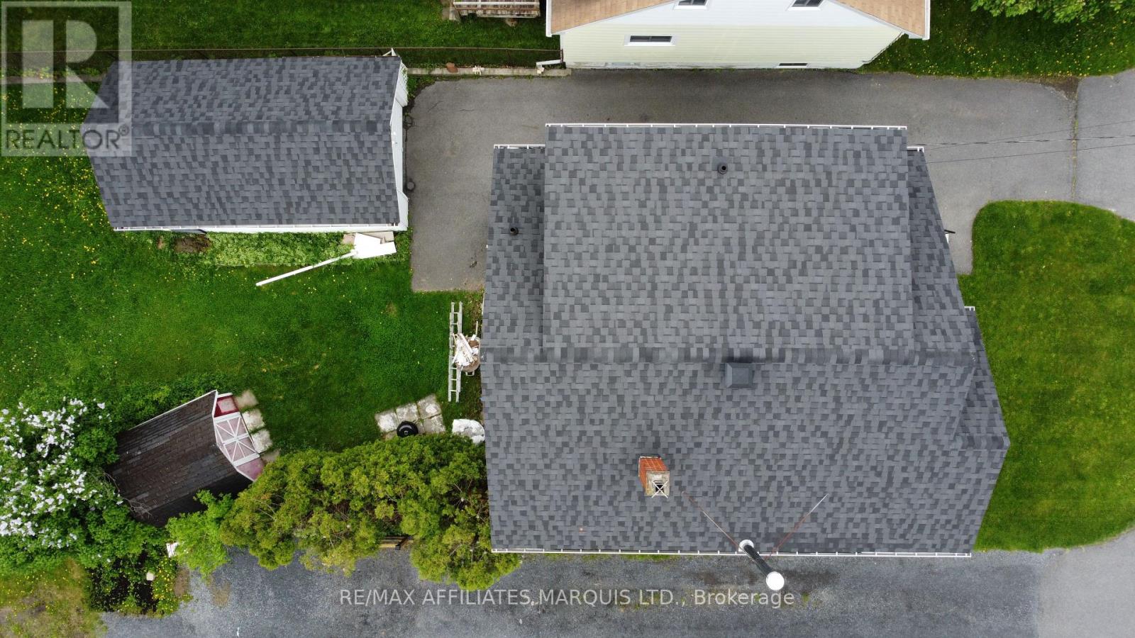 823 Amelia Street, Cornwall, Ontario  K6H 3R5 - Photo 4 - X12164917