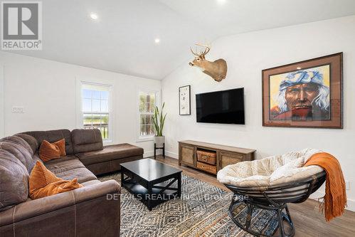 317 County Rd 18, North Grenville, Ontario  K0G 1T0 - Photo 7 - X12164918