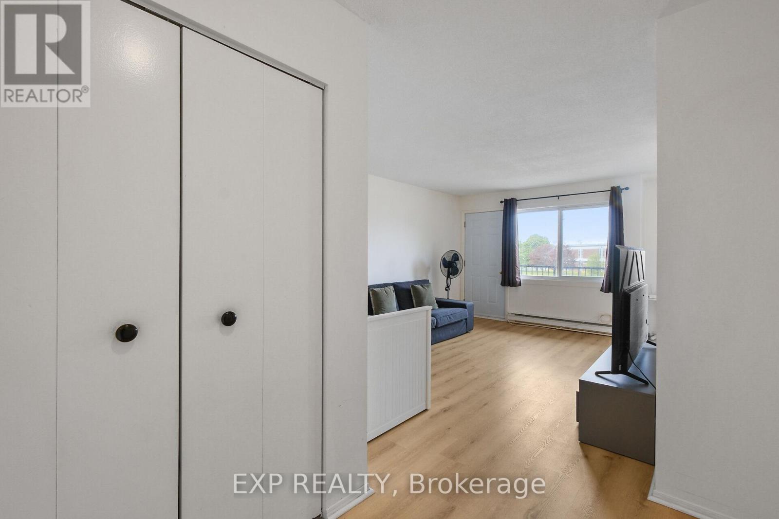 Property at 305B - 2041 ARROWSMITH DRIVE image 4