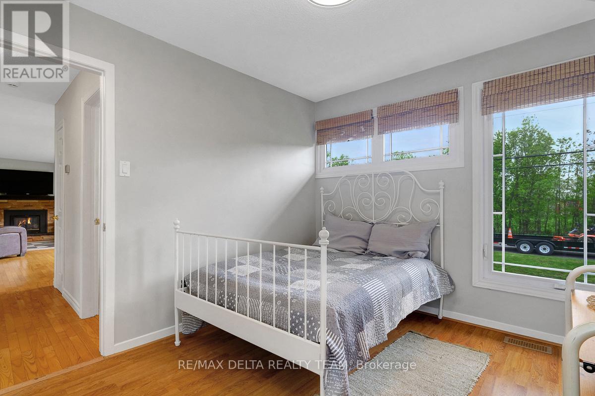 5041 Thunder Road, Ottawa, Ontario  K0A 1K0 - Photo 17 - X12164999