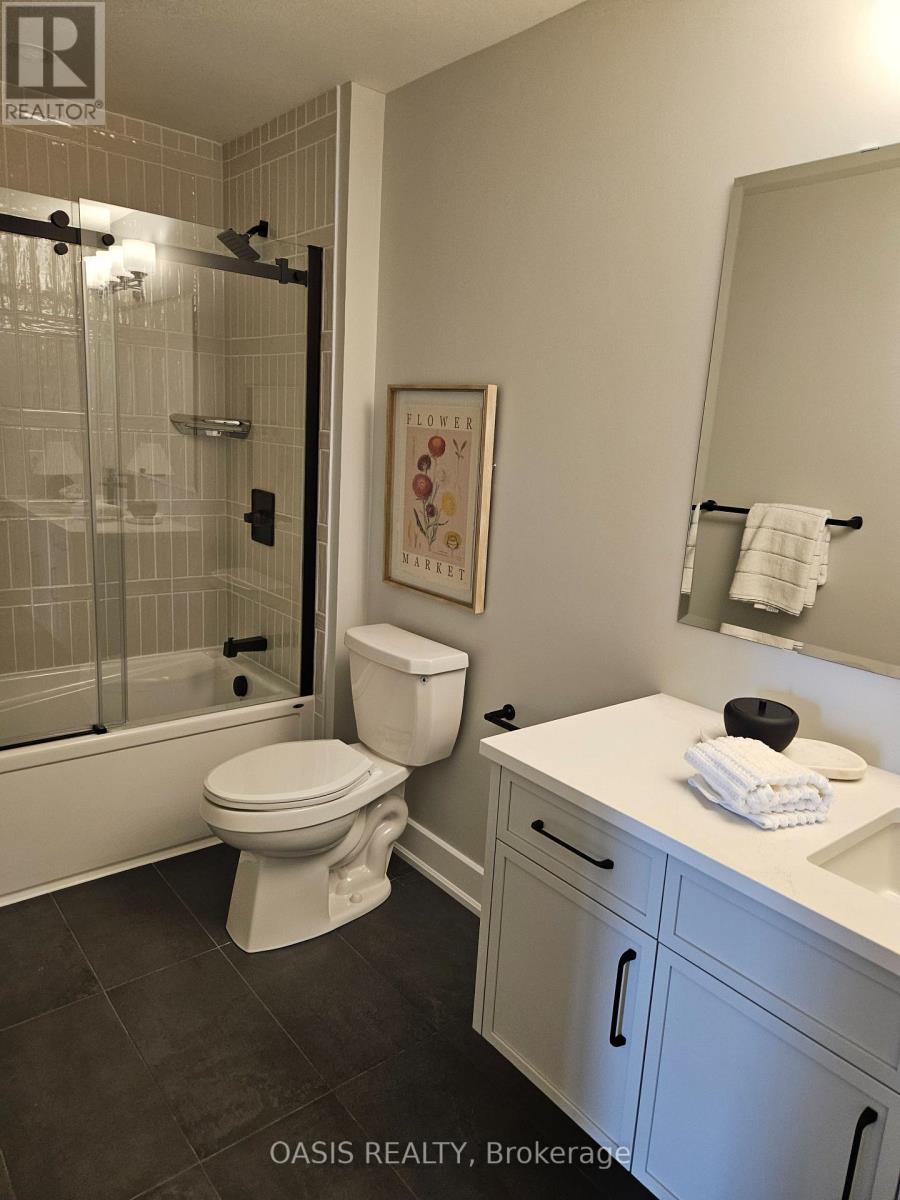 81 Rawah Private, Ottawa, Ontario  K2S 3E2 - Photo 14 - X12165033