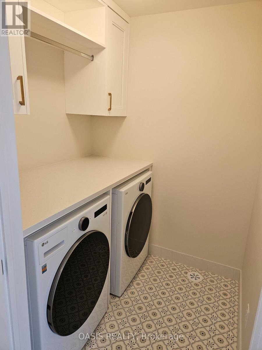 83 Rawah Private, Ottawa, Ontario  K2S 3E2 - Photo 11 - X12165038