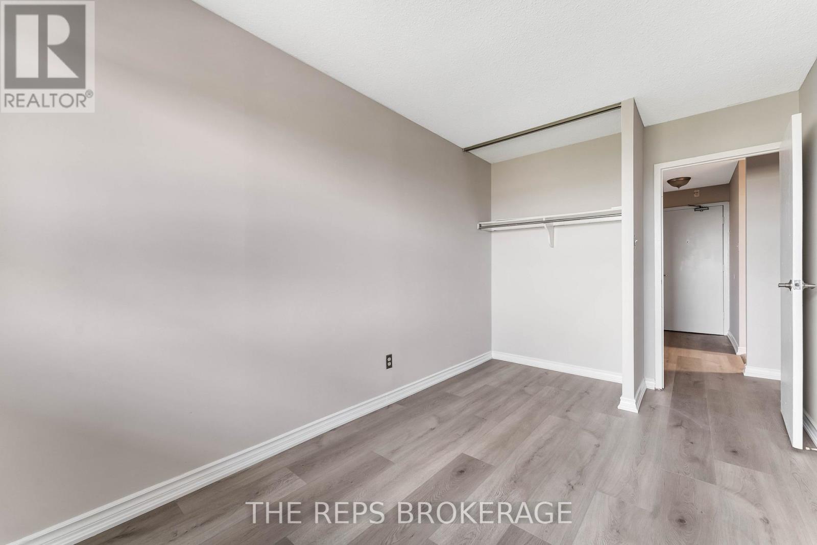 2001 - 900 Dynes Road, Ottawa, Ontario  K2C 3L6 - Photo 10 - X12165056