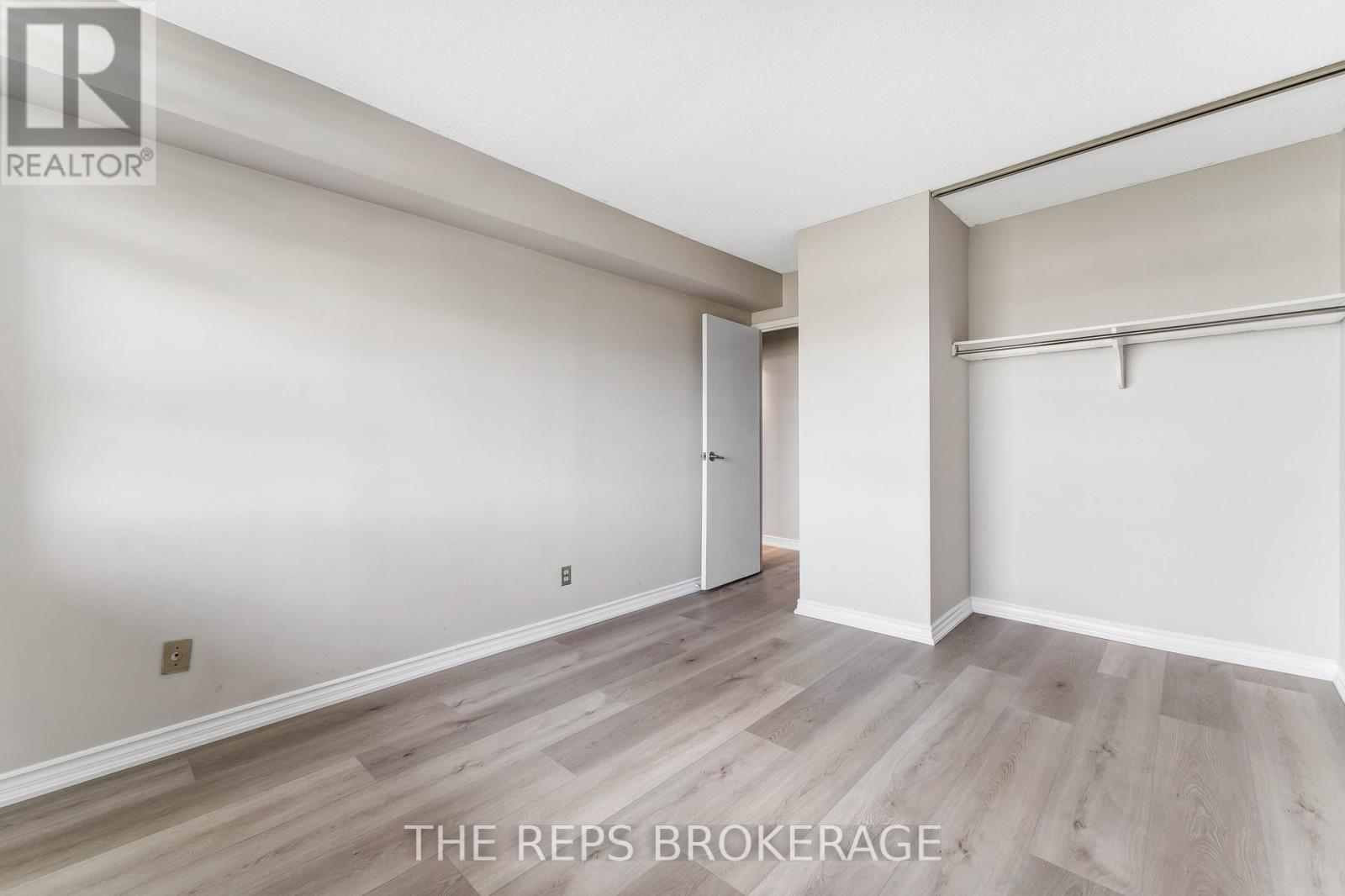 2001 - 900 Dynes Road, Ottawa, Ontario  K2C 3L6 - Photo 14 - X12165056
