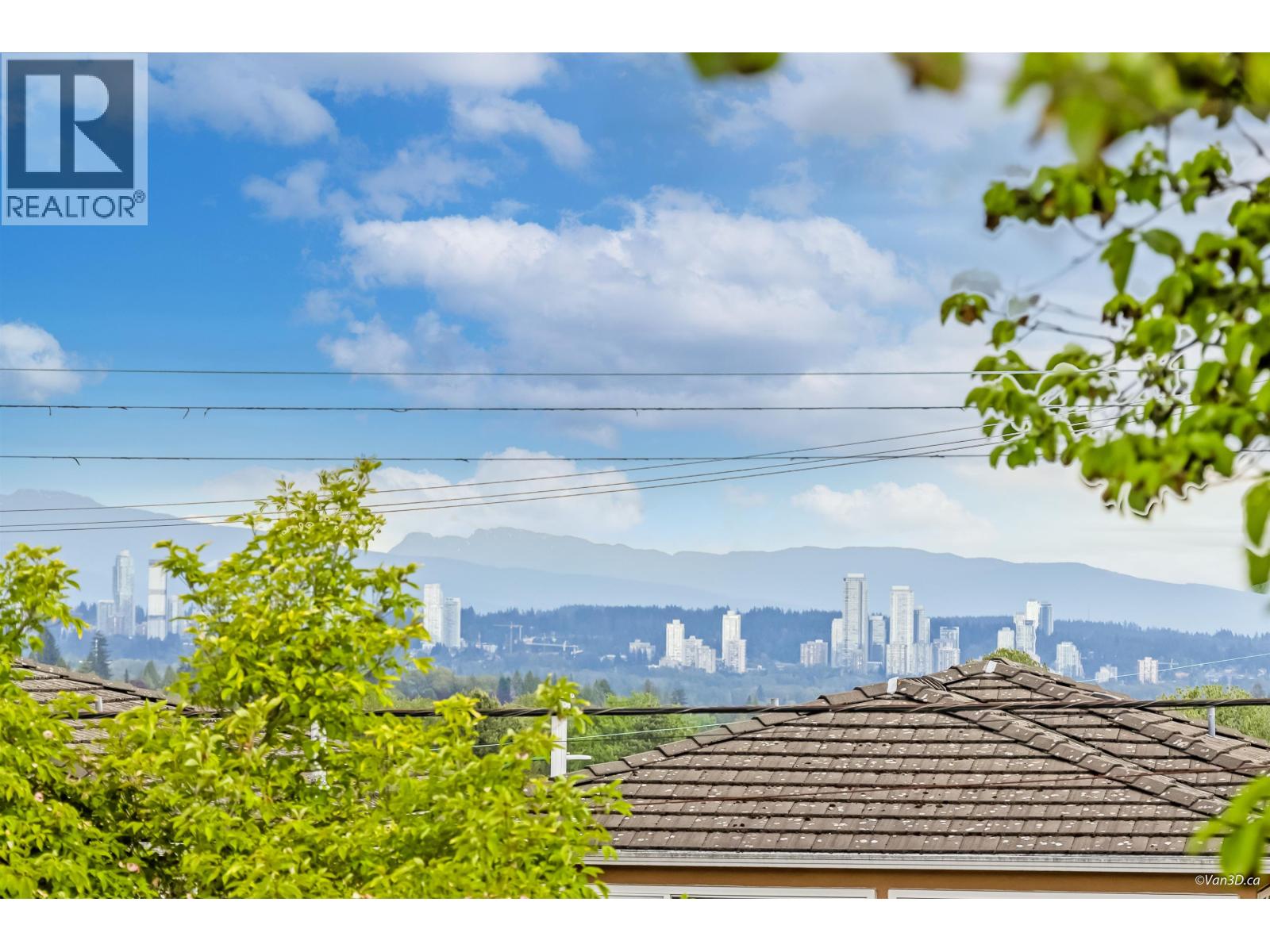 4872 Gilpin Court, Burnaby, British Columbia  V5G 3A3 - Photo 10 - R3005830