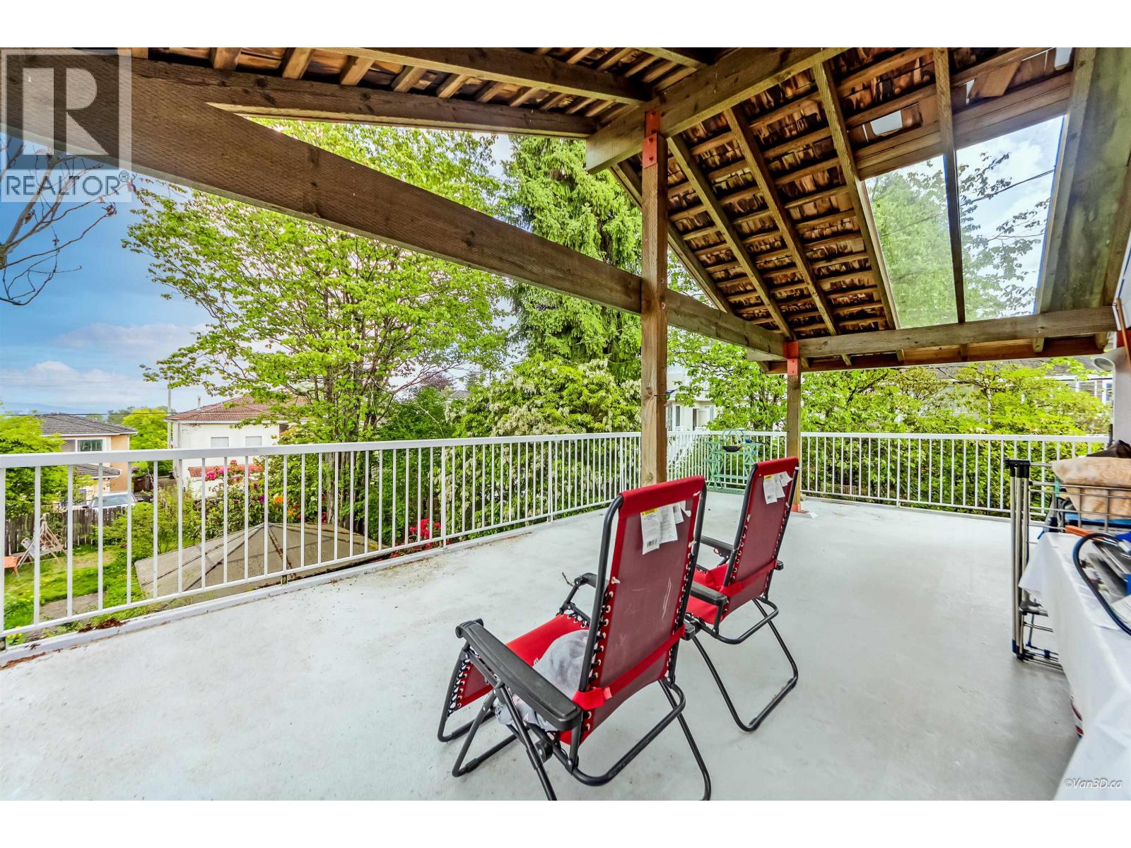 4872 Gilpin Court, Burnaby, British Columbia  V5G 3A3 - Photo 9 - R3005830