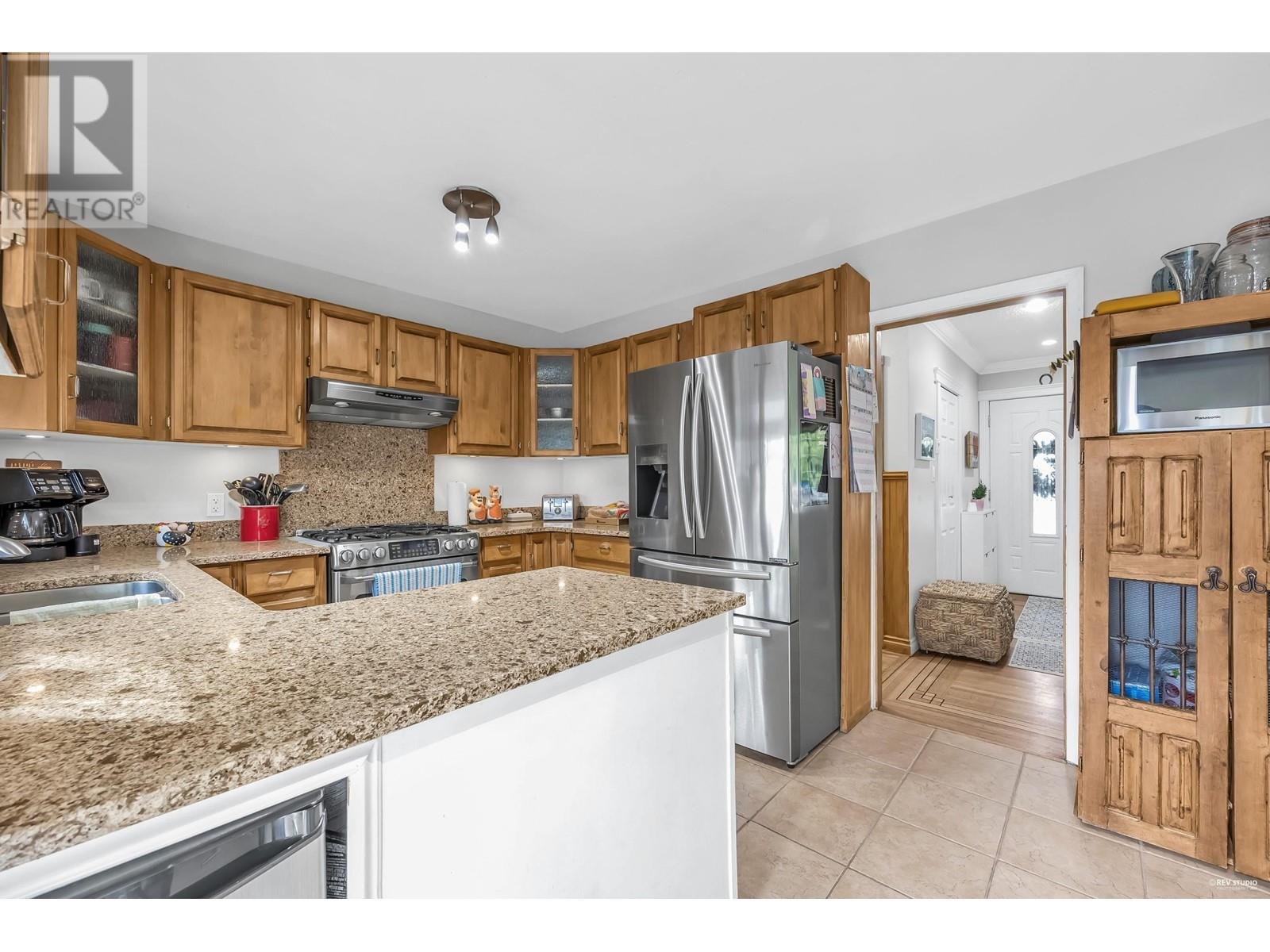 3624 Flint Street, Port Coquitlam, British Columbia  V3B 4J8 - Photo 4 - R3005841