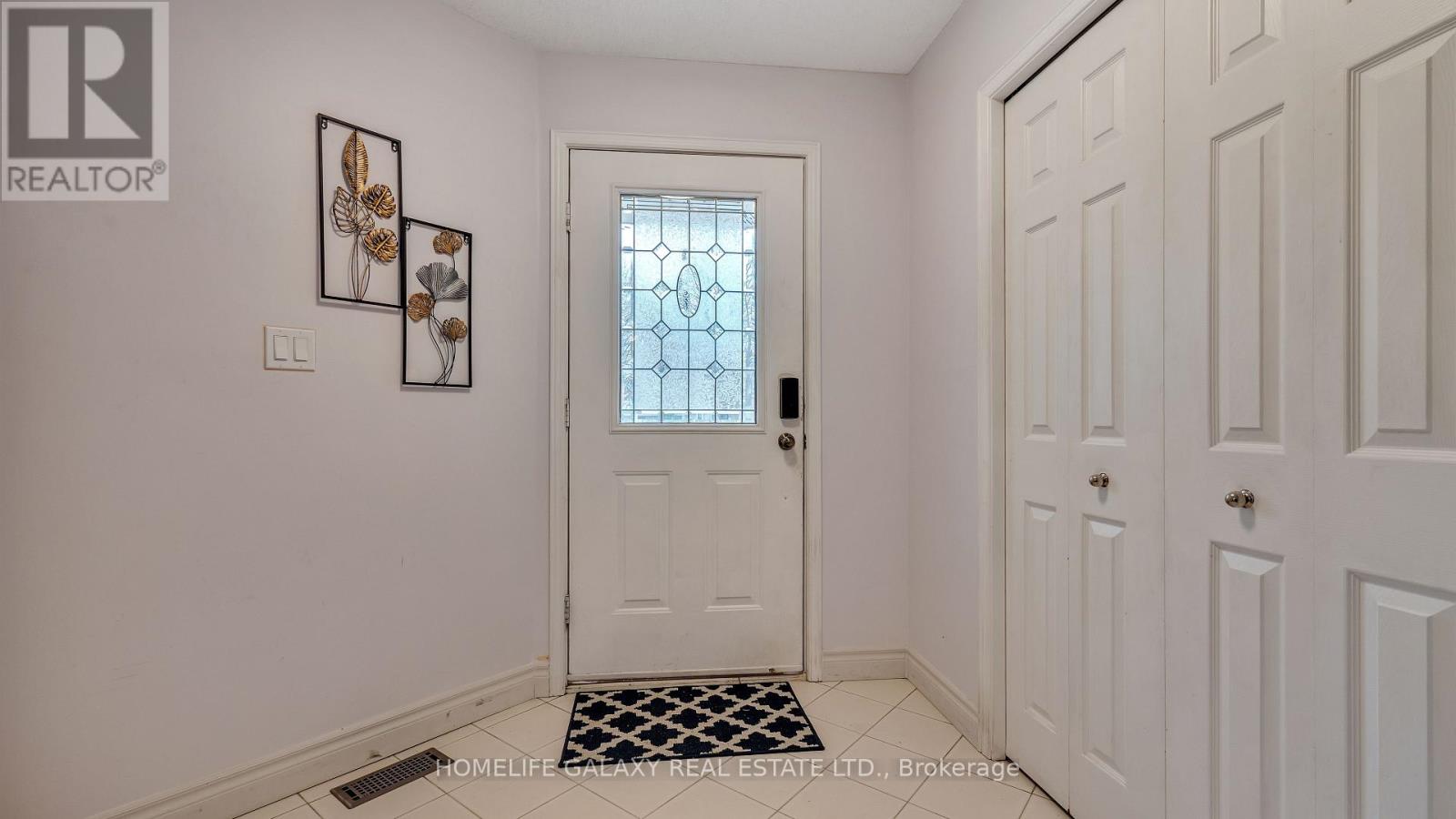 Property at 979 COPPERFIELD DRIVE image 5