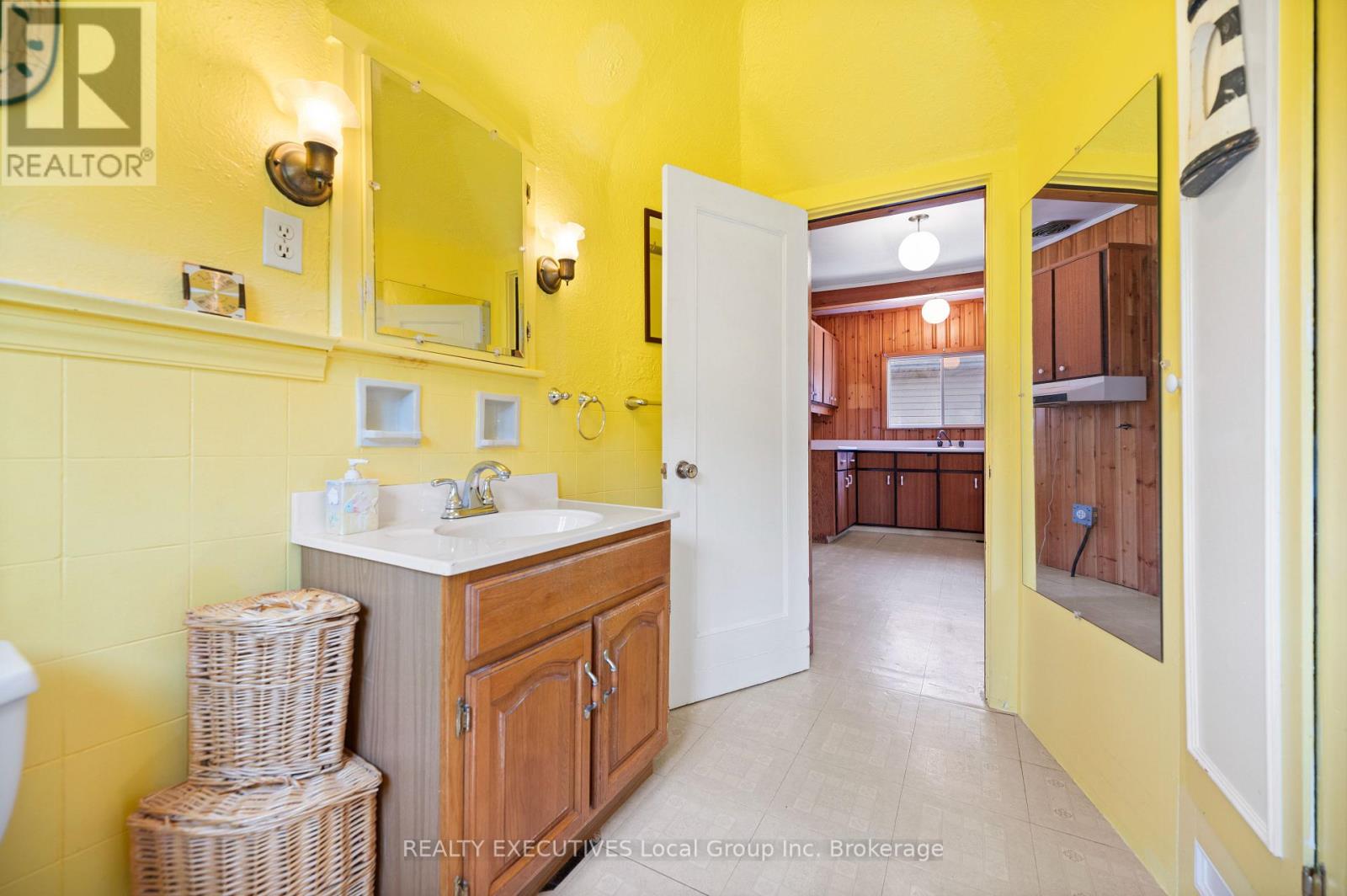 931 Premier Road, North Bay, Ontario  P1A 2H7 - Photo 24 - X12164916